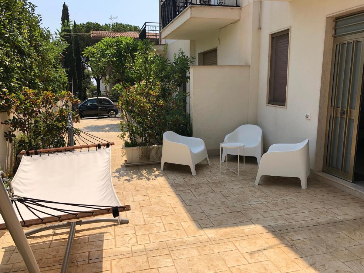 Marina Di Modica Suite Екстериор снимка