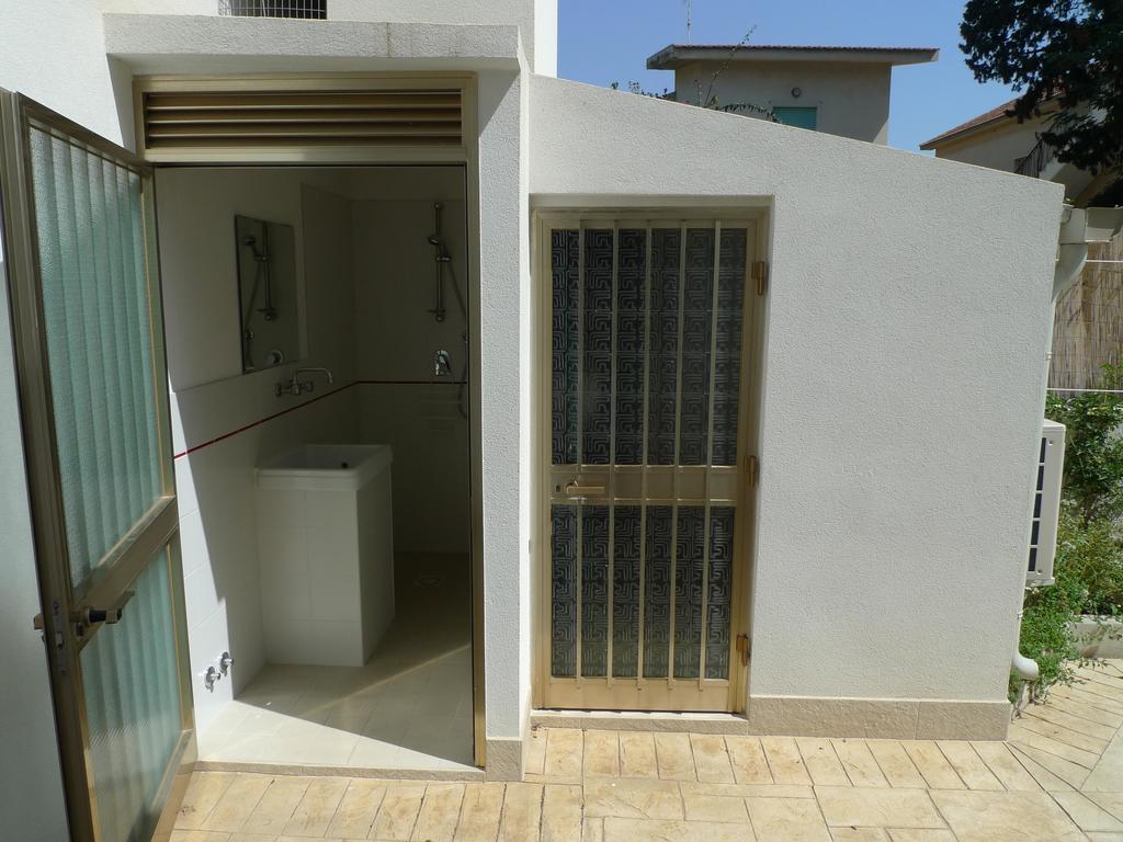Marina Di Modica Suite Екстериор снимка